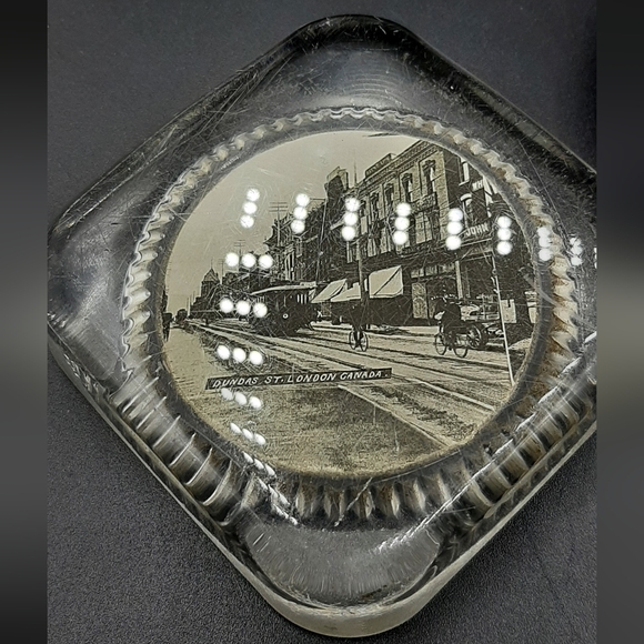 Vintage Glass Paperweights Places Photo Lot of 3 London, ON YMCA Cemetery - Picture 4 of 7